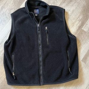Gap fleece vest XL